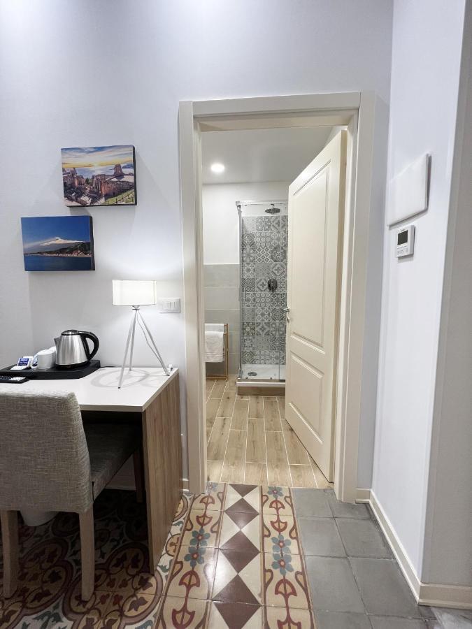 Nove Volte B&B Katanya Dış mekan fotoğraf