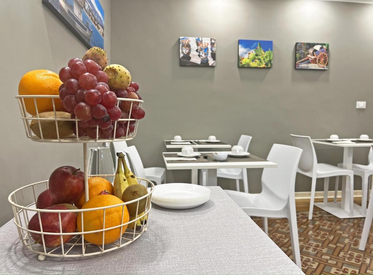 Nove Volte B&B Katanya Dış mekan fotoğraf