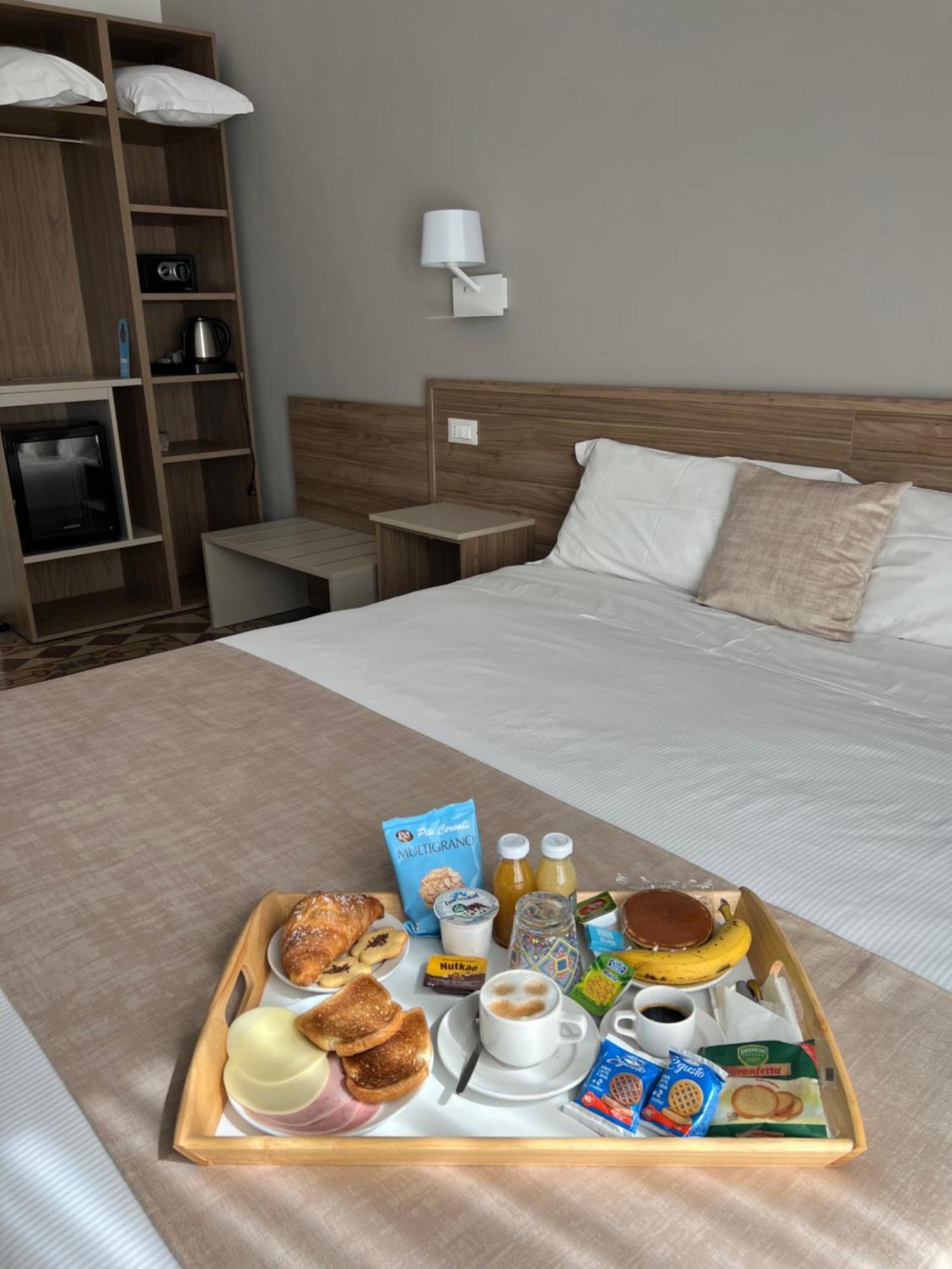 Nove Volte B&B Katanya Dış mekan fotoğraf